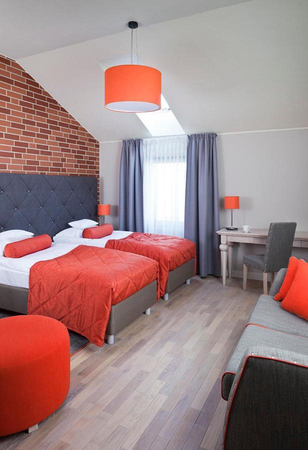 Hotel Browar Косцежина Экстерьер фото