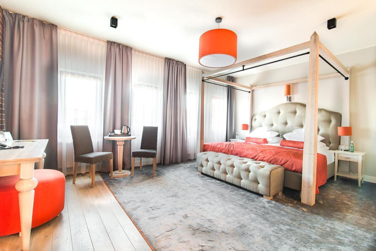 Hotel Browar Косцежина Экстерьер фото